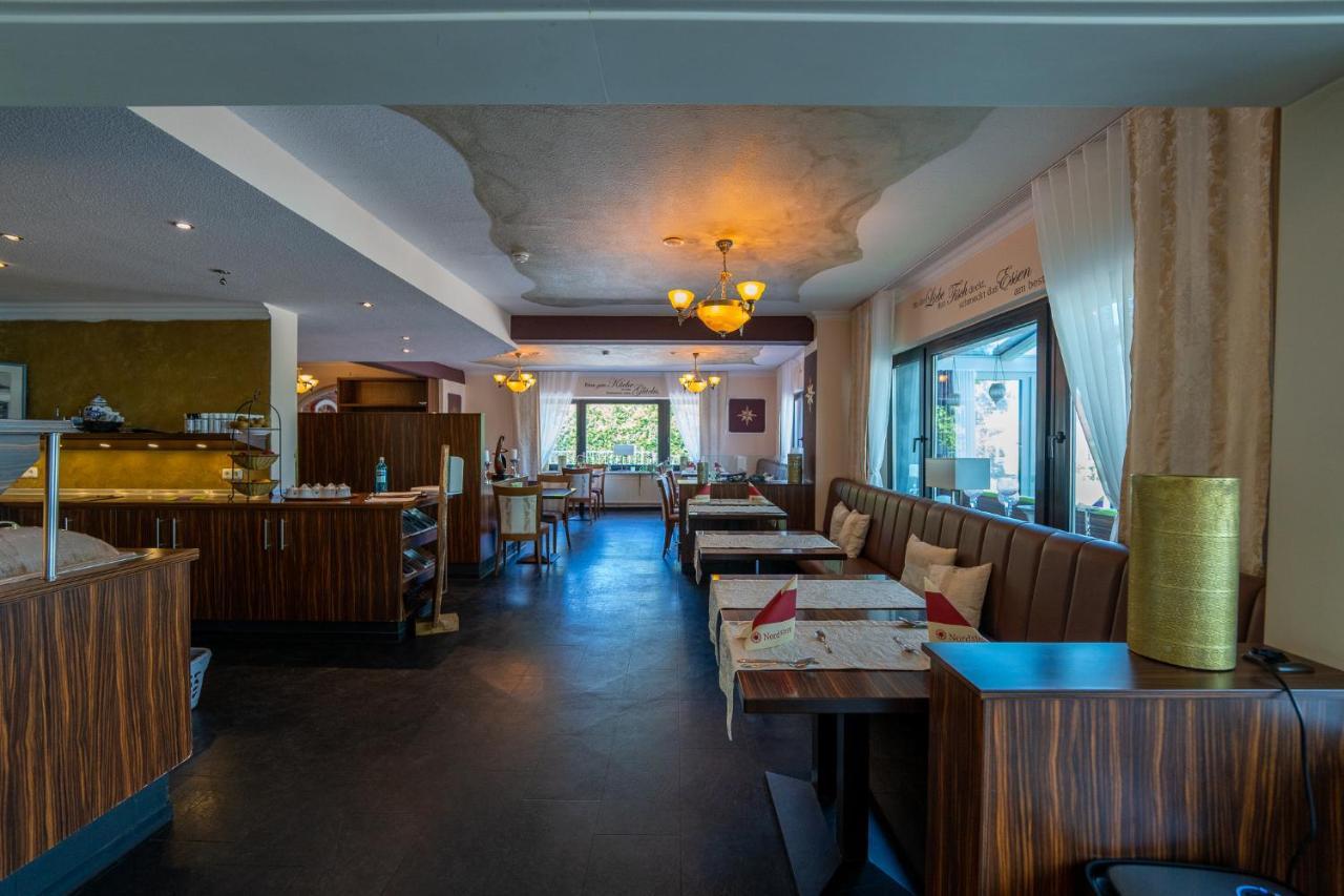 Hotel Nordstern ノイハルリンガージール エクステリア 写真